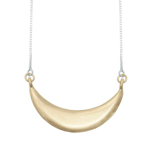Minimalist gold crescent moon necklace by Cielomar Jewelry